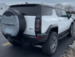 
										2024 GMC HUMMER EV 3X SUV full									